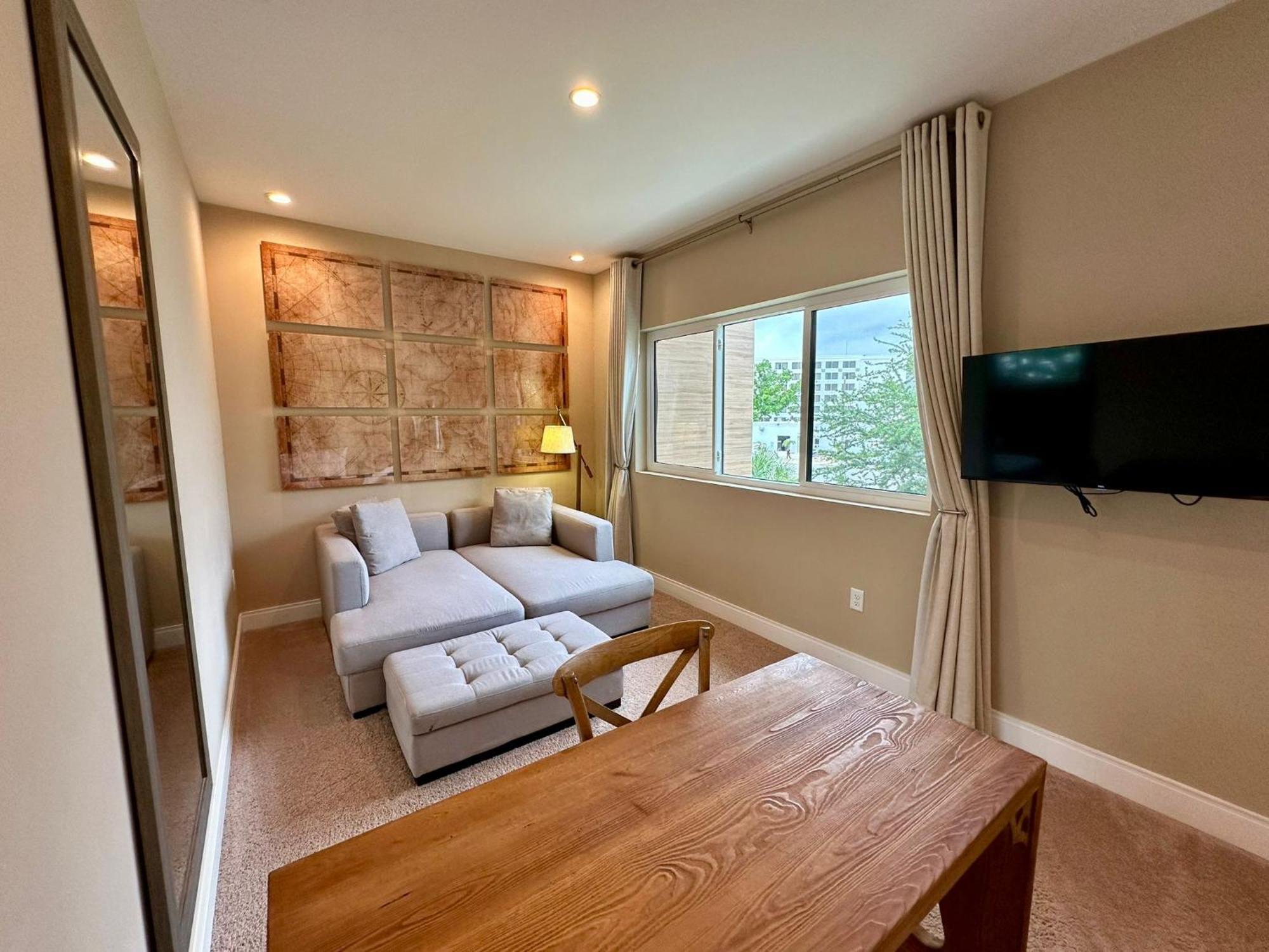 Luxury Home In Orlando With Private Hot Tub - 7 Min From Disney Parks - 3 Bedrooms And 4 Bathrooms! Eksteriør bilde