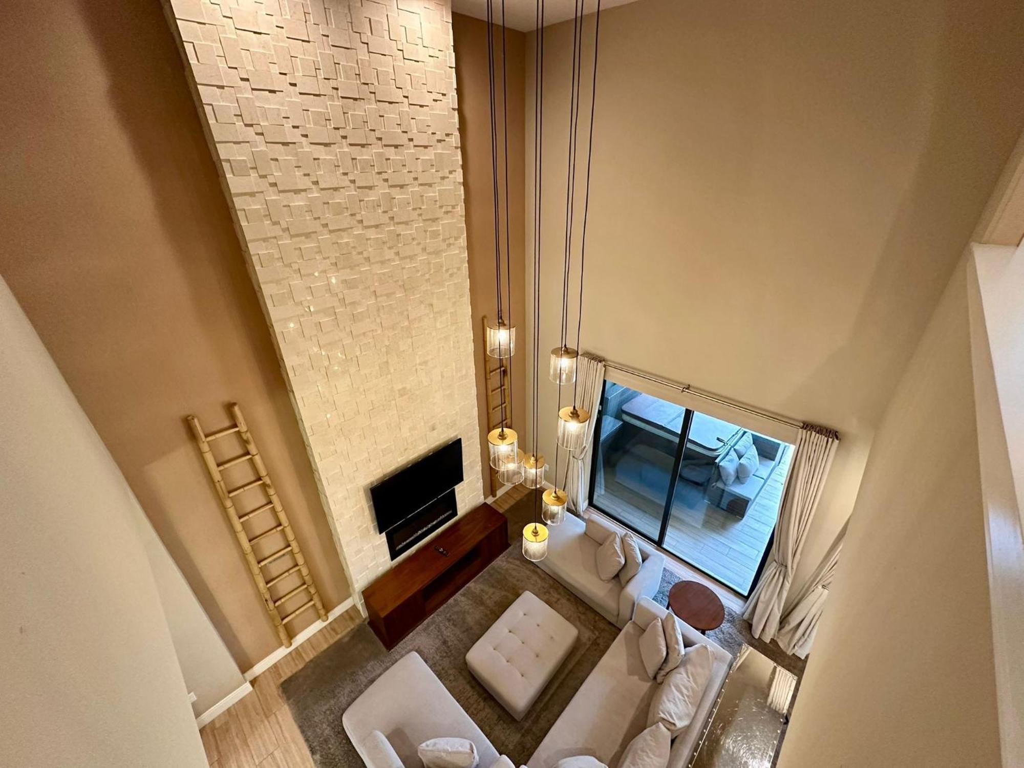 Luxury Home In Orlando With Private Hot Tub - 7 Min From Disney Parks - 3 Bedrooms And 4 Bathrooms! Eksteriør bilde